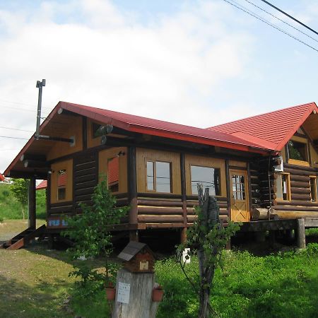 Log Cottage Himawari Nakafurano Buitenkant foto